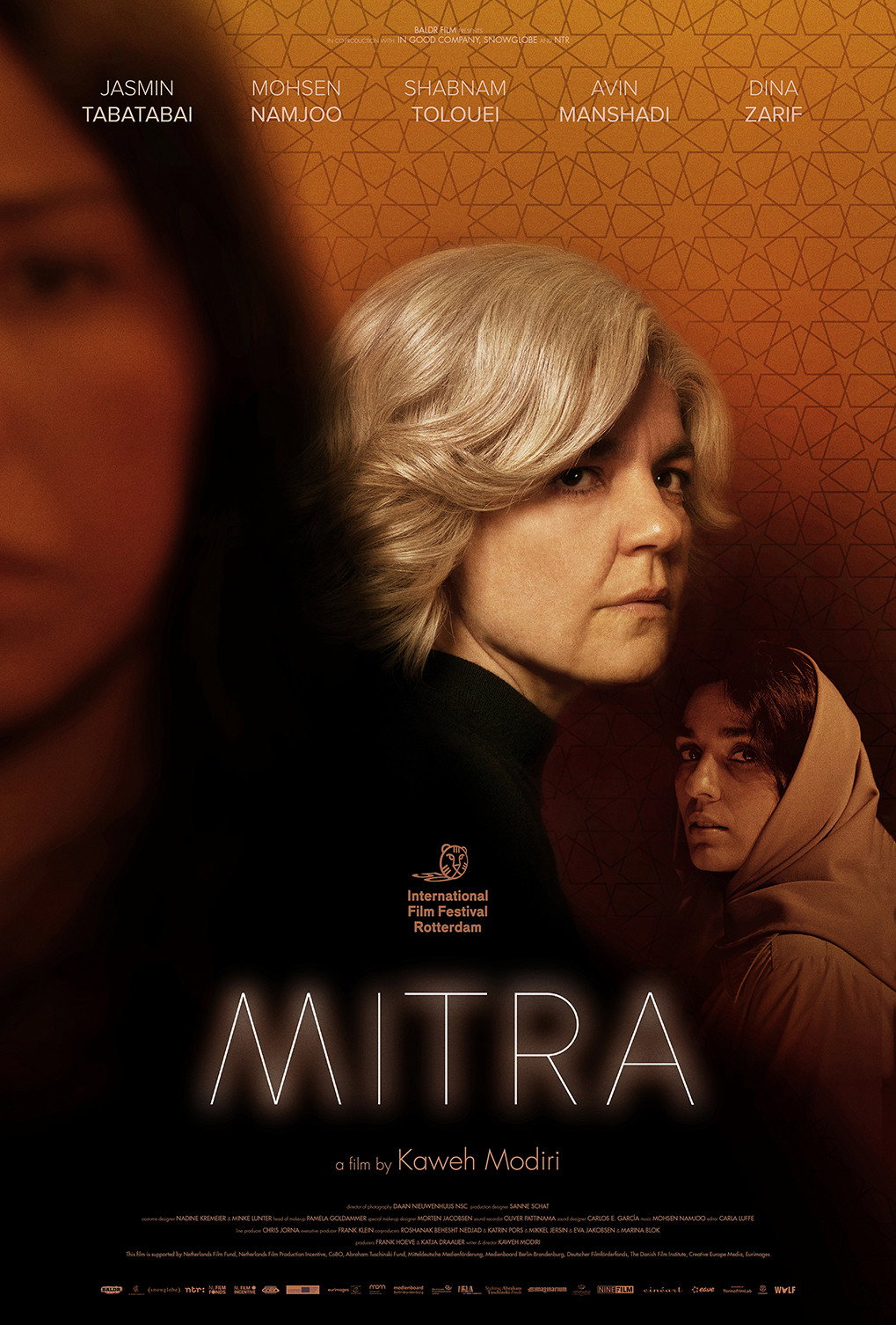  Mitra 